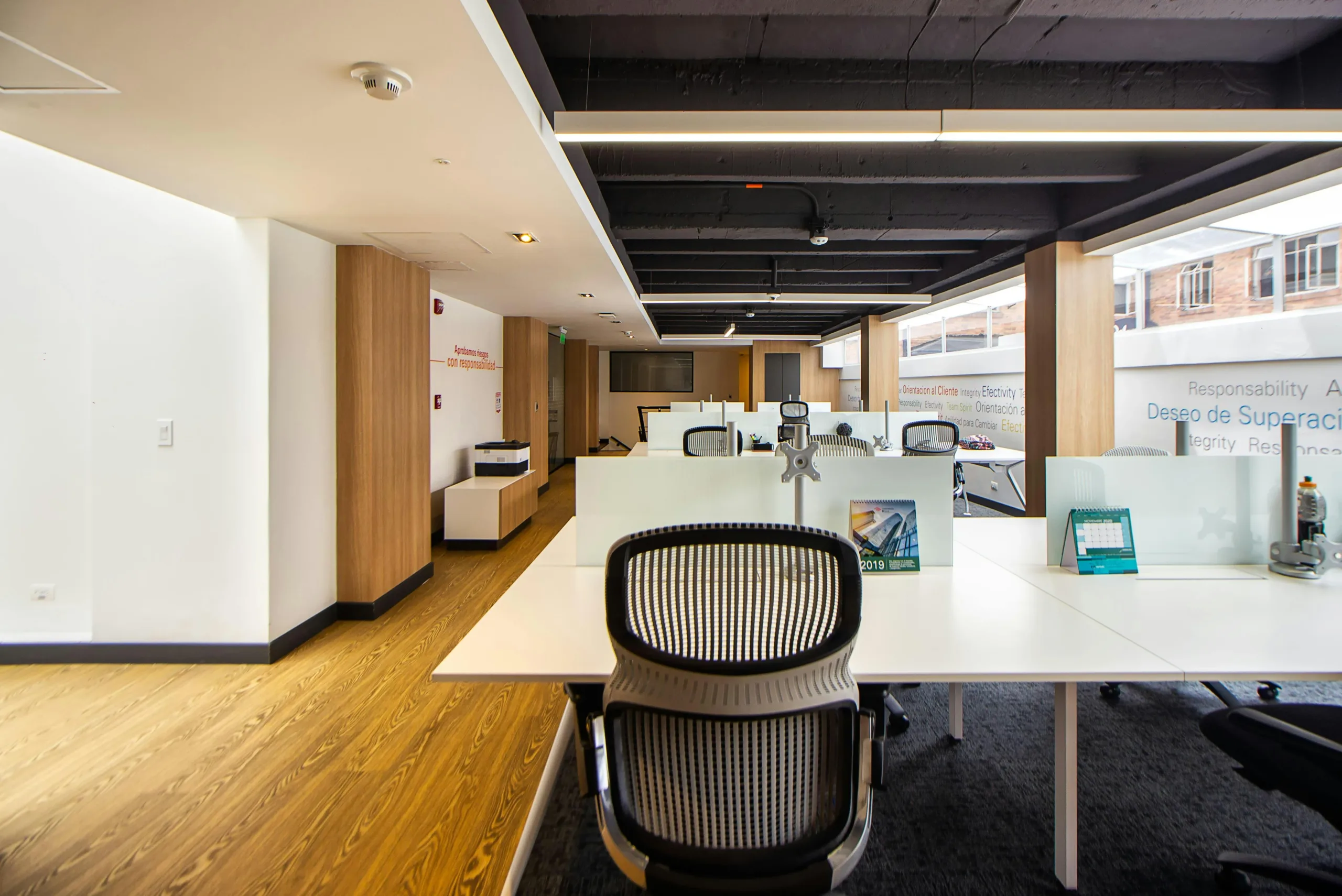 Remodelación y adecuación integral de oficinas corporativas por OPUS Ingeniería